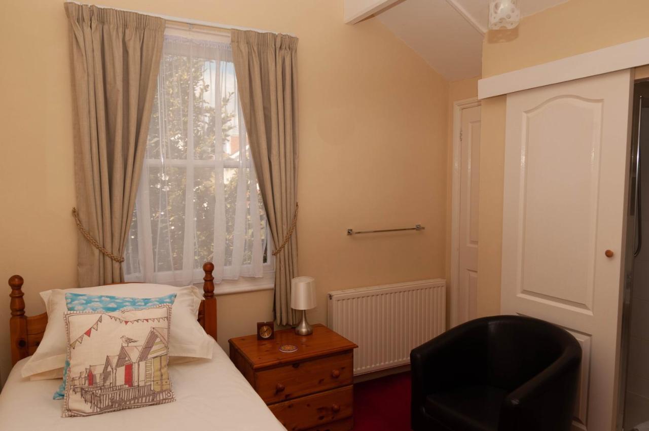 Bed and Breakfast St Marguerite Paignton Exterior foto